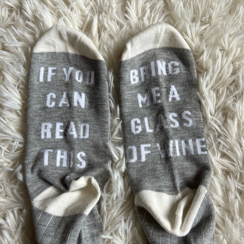 🍷🍷Brand new funny socks for wine drinkers🍷🍷